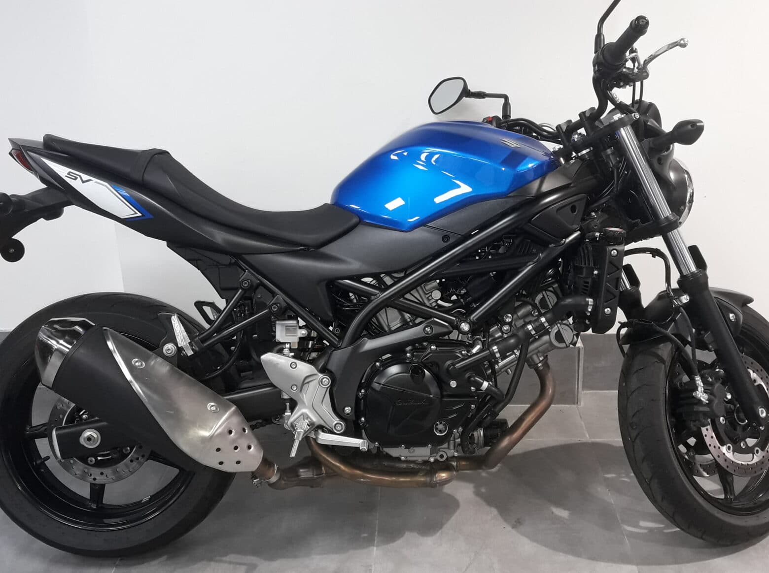 Suzuki sv abs