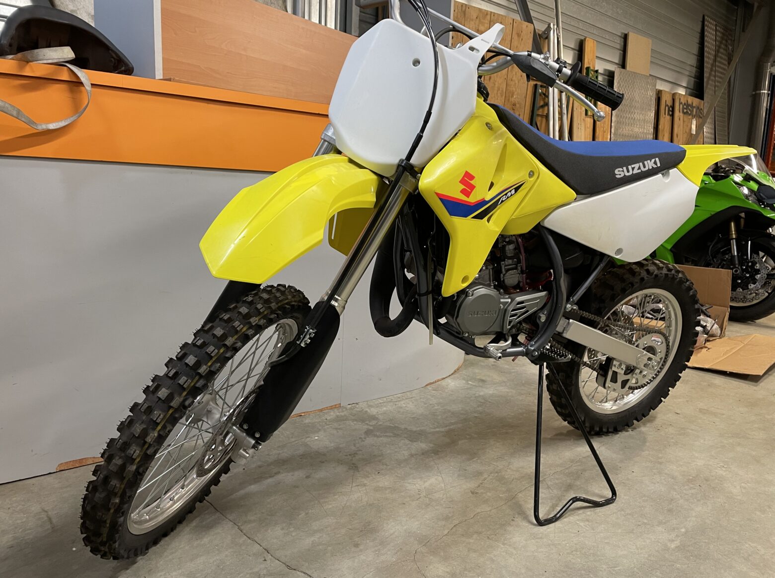  SUZUKI  85 RM  jaune Le P le De L occasion 