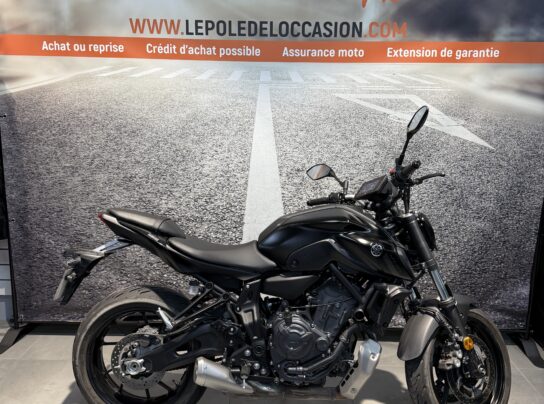 YAMAHA MT-07