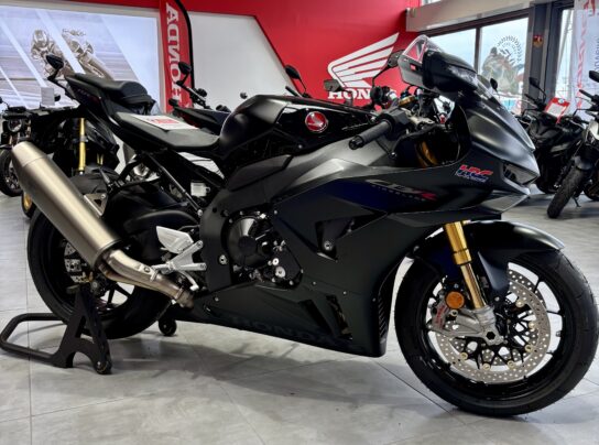 HONDA CBR 1000 RR-R SP