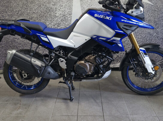 SUZUKI V-STROM 1050 DE 