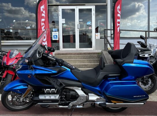 HONDA GOLDWING TOURING DCT