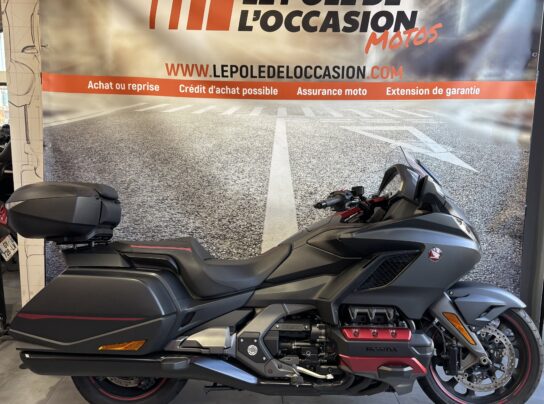 HONDA GOLDWING BAGGER 1800 DCT