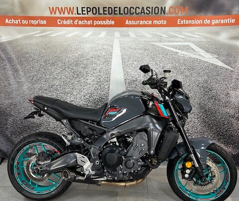 YAMAHA MT 09
