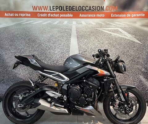 TRIUMPH STREET TRIPLE 765 RS