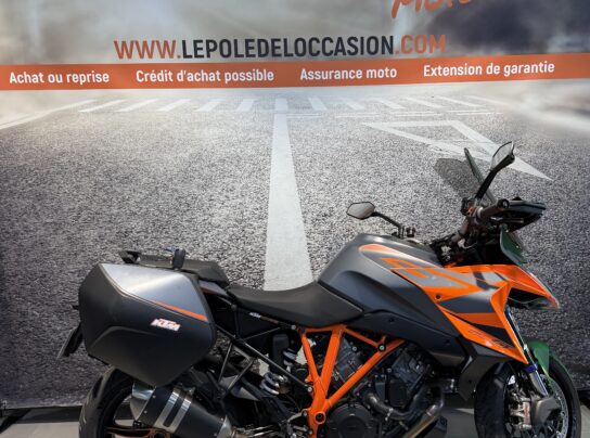 KTM 1290 SUPERDUKE GT 