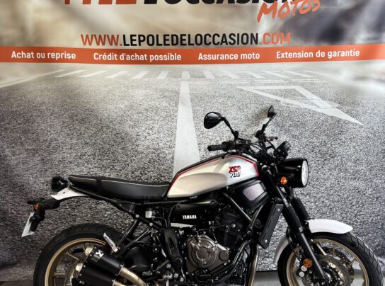 YAMAHA XSR 700 X-TRIBUTE