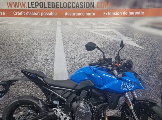 SUZUKI GSX-8S