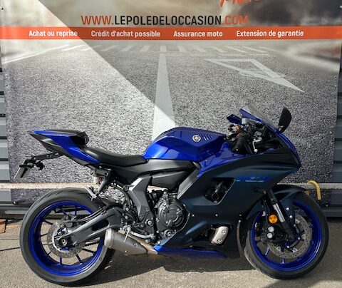 YAMAHA R7 A2