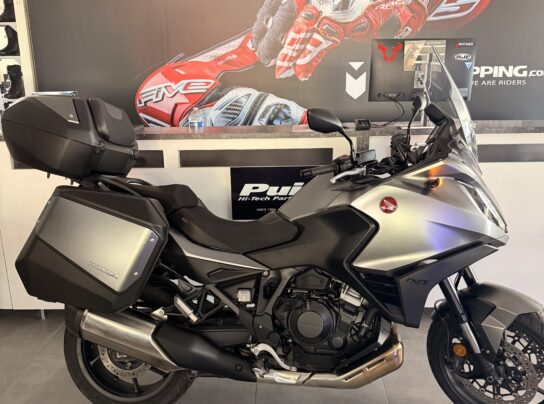 HONDA NT1100