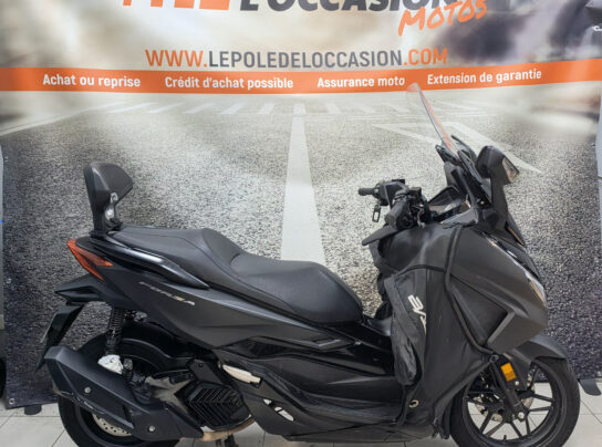 HONDA FORZA 125