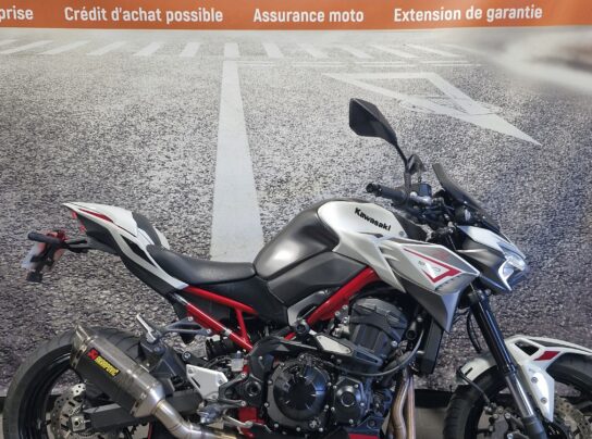 KAWASAKI Z 900