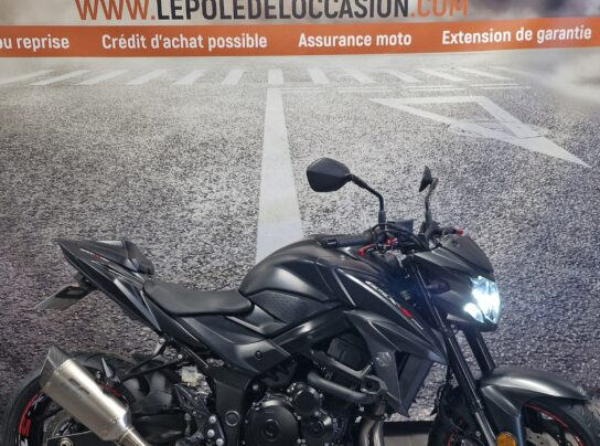 SUZUKI GSX-S 750