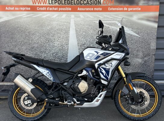 VOGE DS 800 RALLY