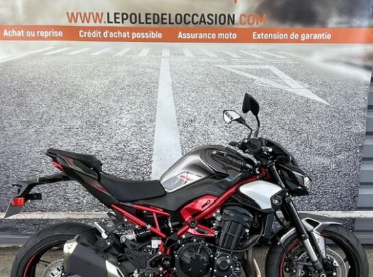 KAWASAKI Z900 FULL