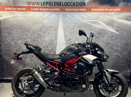 KAWASAKI Z900