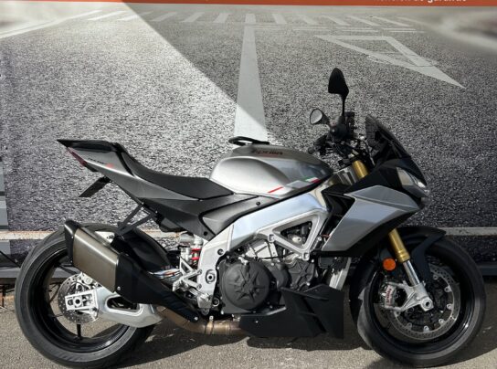 APRILIA TUONO 1100 V4