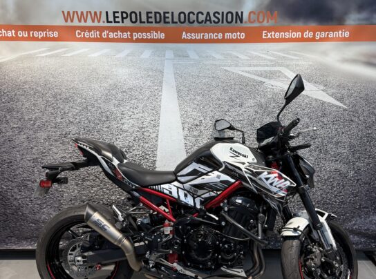 KAWASAKI Z900 A2