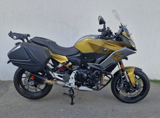 BMW F 900 XR 