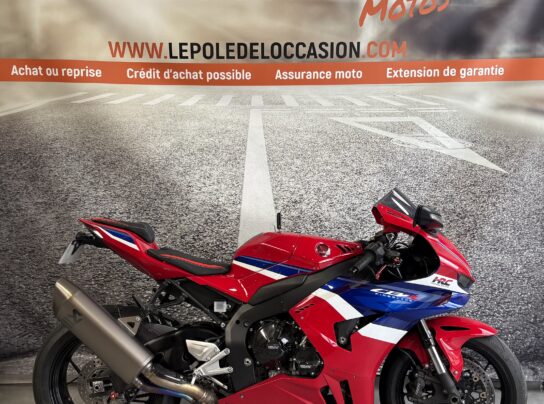 HONDA CBR1000RR-R 2025 