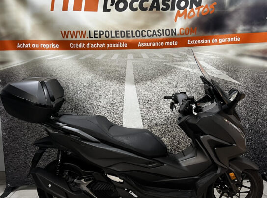 HONDA FORZA 125 TOPBOX