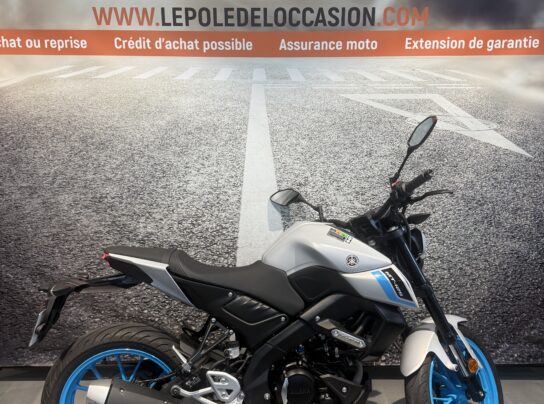 YAMAHA MT 125