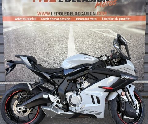 CFMOTO 675 SR-R