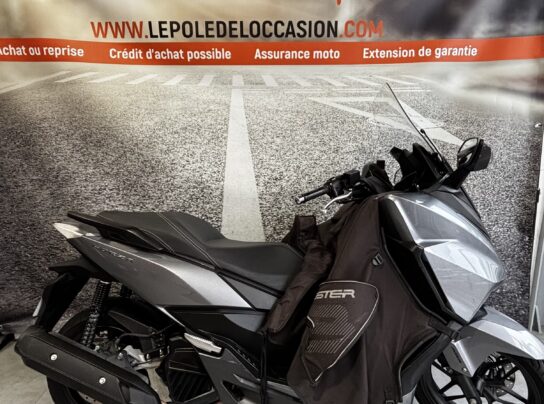 HONDA FORZA 125