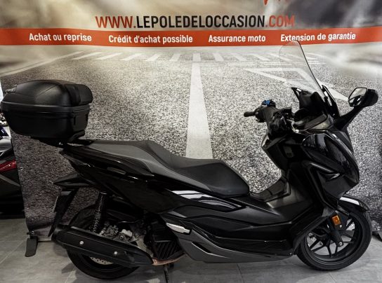 HONDA FORZA 125